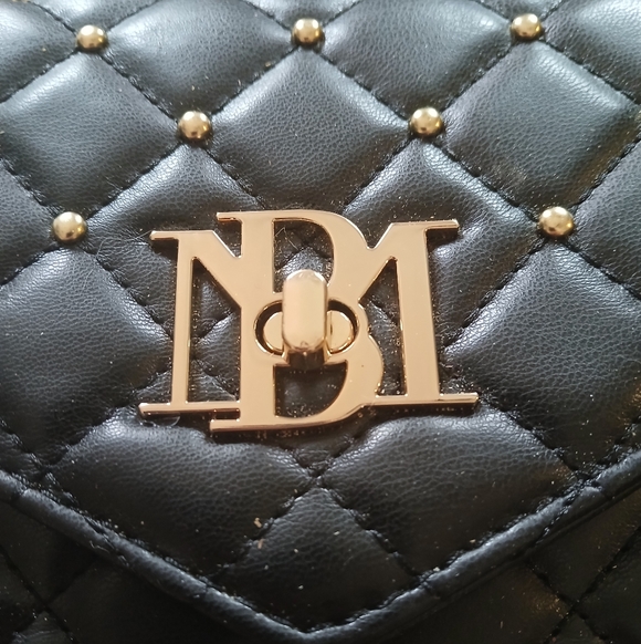 Badgley Mischka Black Diamond Quilted Crossbody Bag with Chain Strap New - Picture 2 of 9